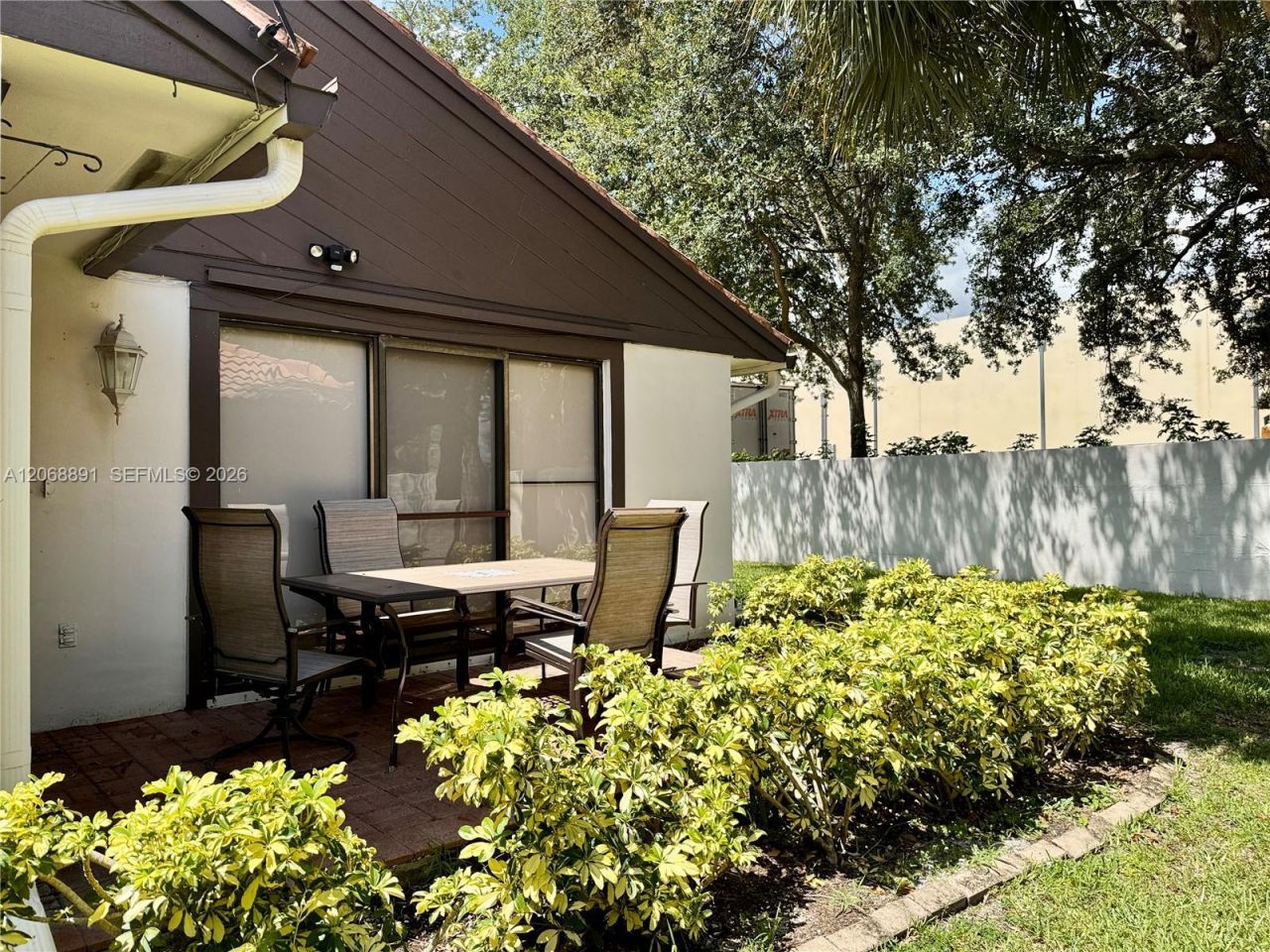 7049 Marlberry Ln , Unit 7049, Tamarac, FL 33321 Photo