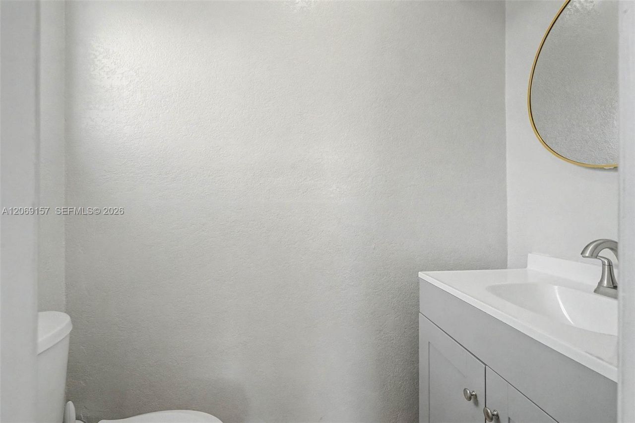 6001 NW 66th Ter , Tamarac, FL 33321 Photo