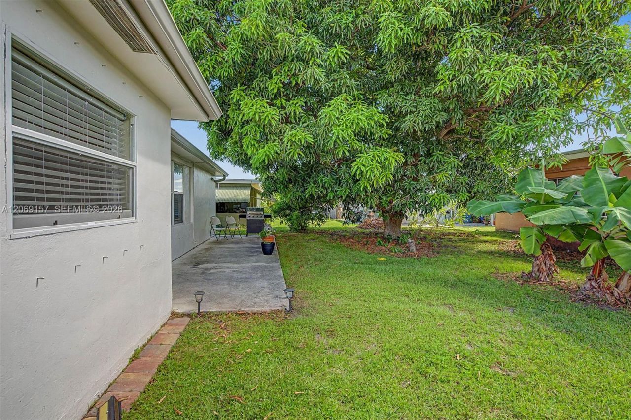 6001 NW 66th Ter , Tamarac, FL 33321 Photo