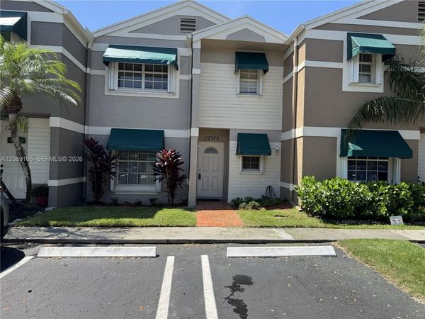 12372 SW 52nd Ct, Cooper City, FL 33330