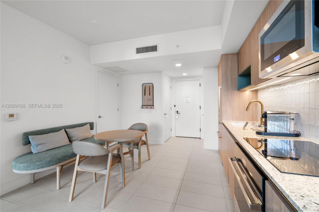 159 NE 6th St , Unit 2804, Miami, FL 33132 Photo