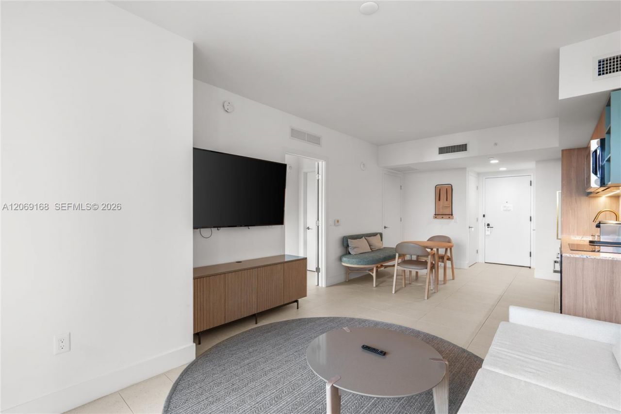 159 NE 6th St , Unit 2804, Miami, FL 33132 Photo