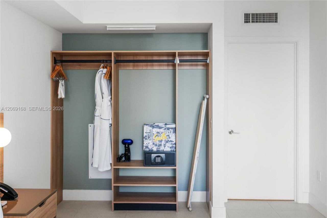 159 NE 6th St , Unit 2804, Miami, FL 33132 Photo
