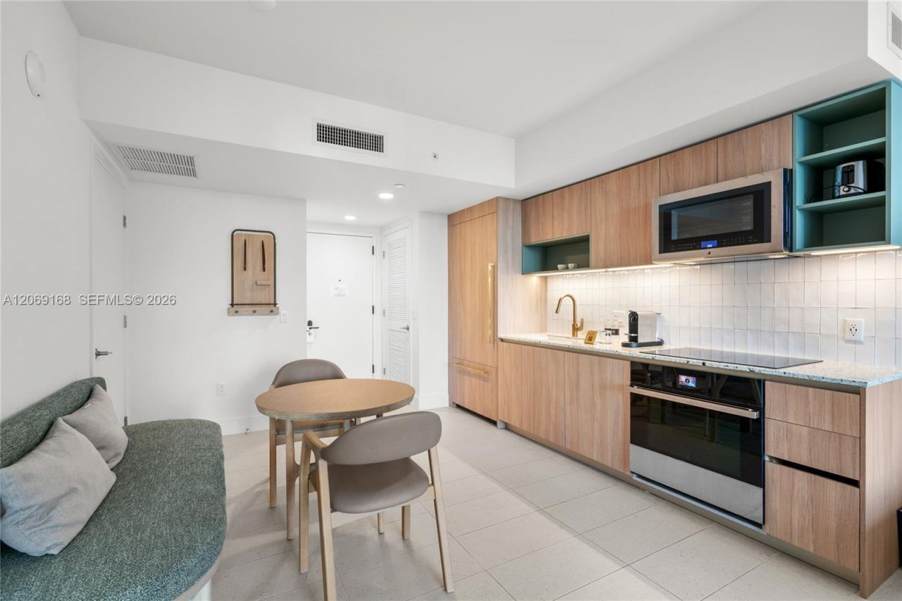 159 NE 6th St , Unit 2804, Miami, FL 33132 Photo