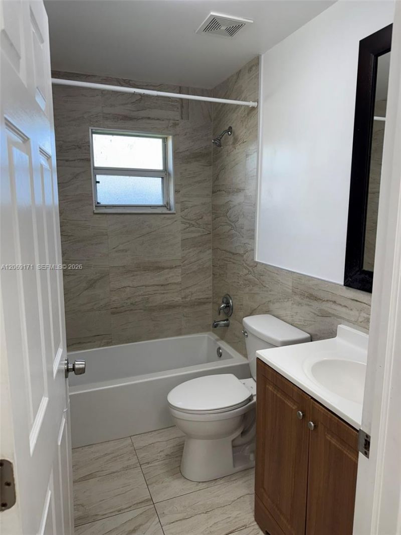 12040 SW 214th Ter , Unit 1, Miami, FL 33177 Photo
