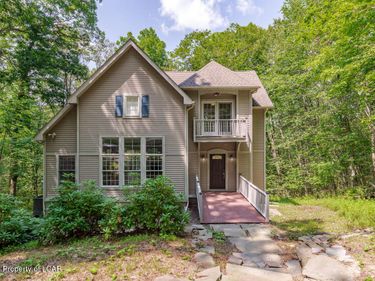852 Mosiers Knob Road, East Stroudsburg, PA 18301