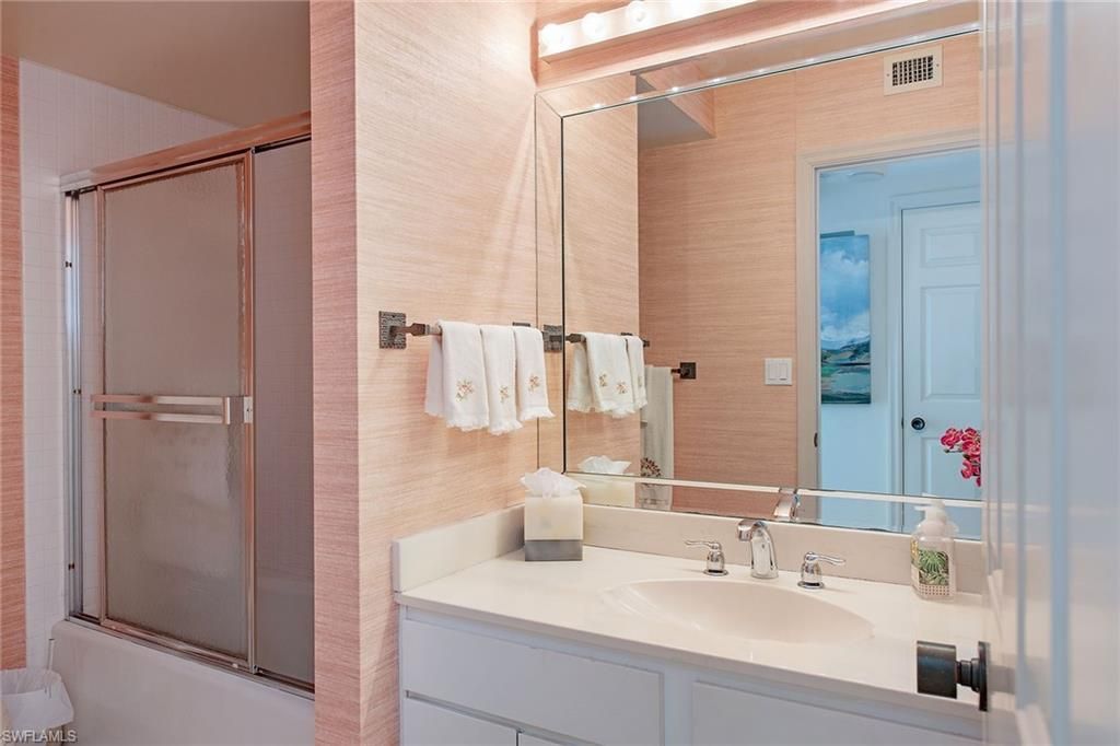 4051 Gulf Shore Blvd N, Unit 706, Naples, FL 34103 Photo