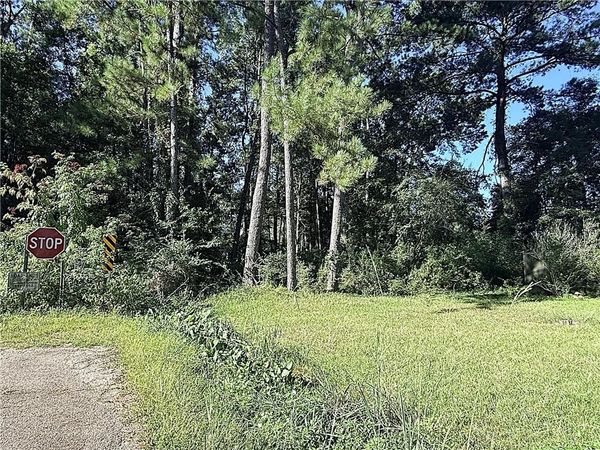 70103 8TH Street , Covington, LA 70433