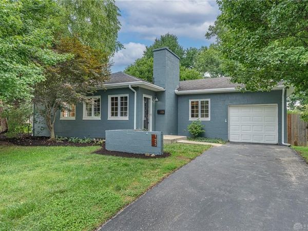 125 Napoleon Drive, Dayton, OH 45429