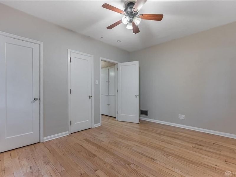 125 Napoleon Drive, Dayton, OH 45429 Photo 13