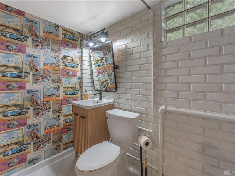 125 Napoleon Drive, Dayton, OH 45429 Photo 23