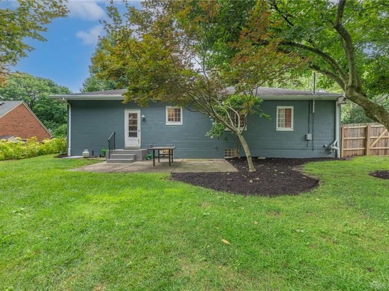 125 Napoleon Drive, Dayton, OH 45429 Photo 28