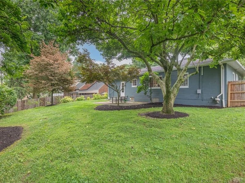 125 Napoleon Drive, Dayton, OH 45429 Photo 31