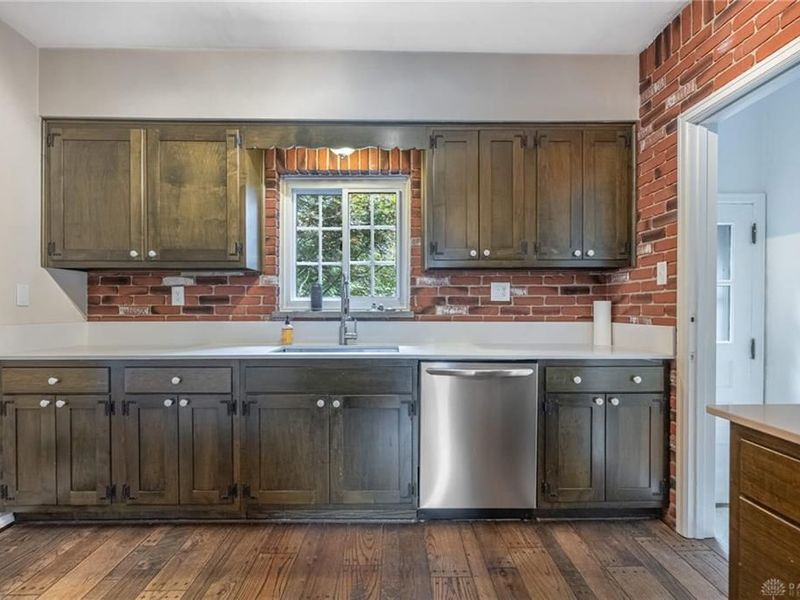 125 Napoleon Drive, Dayton, OH 45429 Photo 8