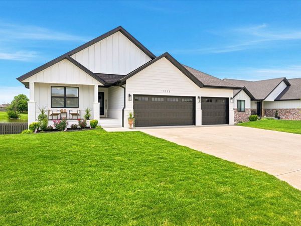 1113 S Natchez Road , Republic, MO 65738