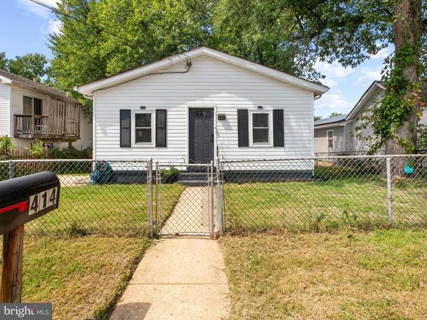 414 CARMODY HILLS DRIVE, CAPITOL HEIGHTS, MD 20743
