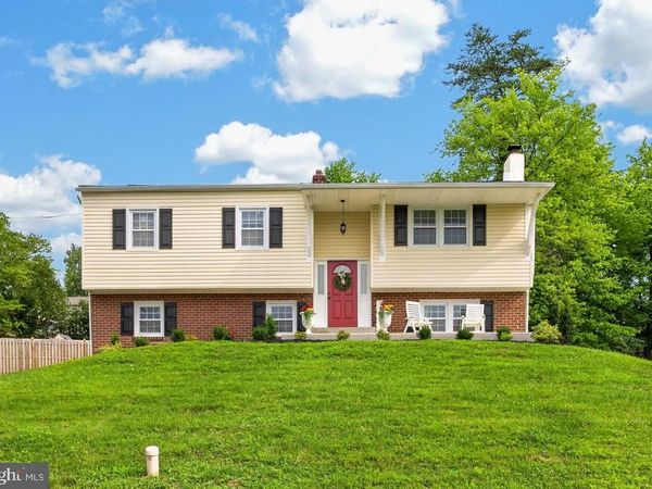 721 S PARK AVENUE, EAGLEVILLE, PA 19403