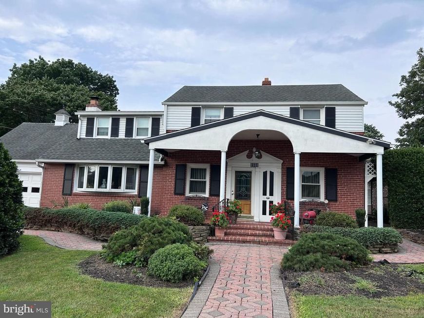 2338 Mole Road , Secane, PA 19018 Main Photo
