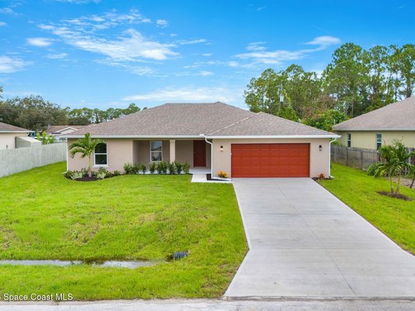 914 Aurelia Avenue SE , Palm Bay, FL 32909