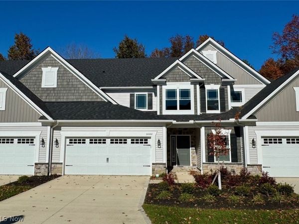 32088 Tuscan Lane , Unit M-4, Avon Lake, OH 44012