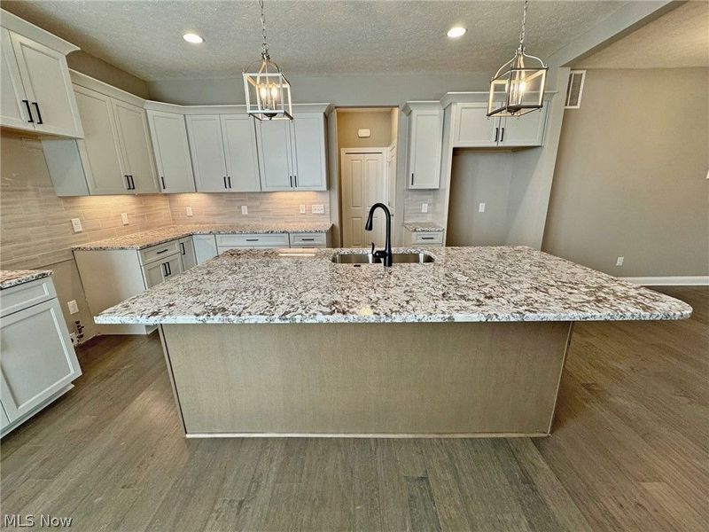 32088 Tuscan Lane, Unit M-4, Avon Lake, OH 44012 Photo 4