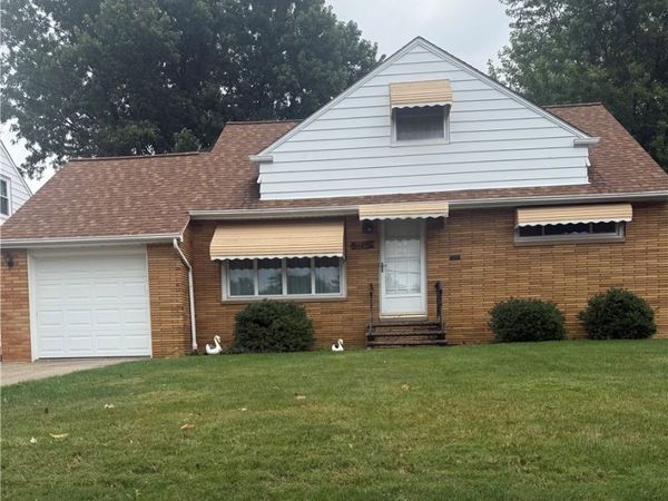 375 E 262nd Street , Euclid, OH 44132