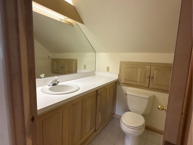 375 E 262nd Street, Euclid, OH 44132 Photo 12