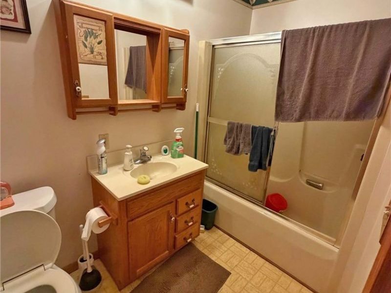 175 Hillman Road, Akron, OH 44312 Photo 17