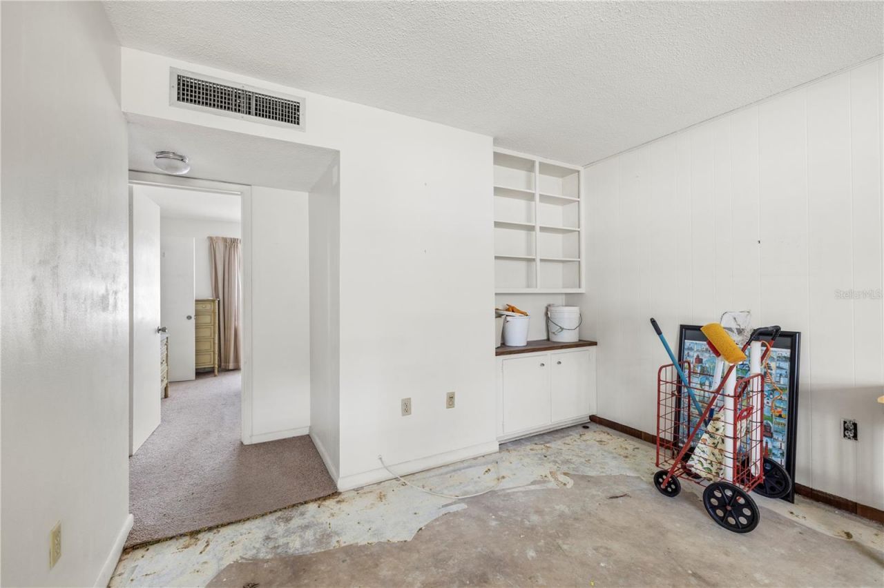 650 Pinellas Point Drive S, Unit 122, Saint Petersburg, FL 33705 Photo