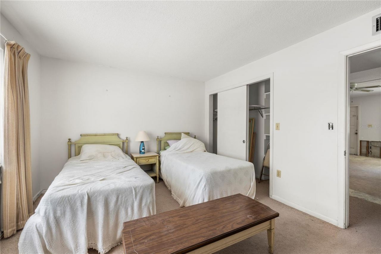 650 Pinellas Point Drive S, Unit 122, Saint Petersburg, FL 33705 Photo