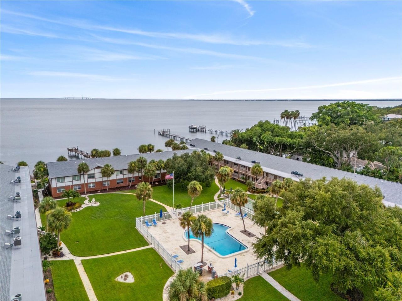 650 Pinellas Point Drive S, Unit 122, Saint Petersburg, FL 33705 Photo