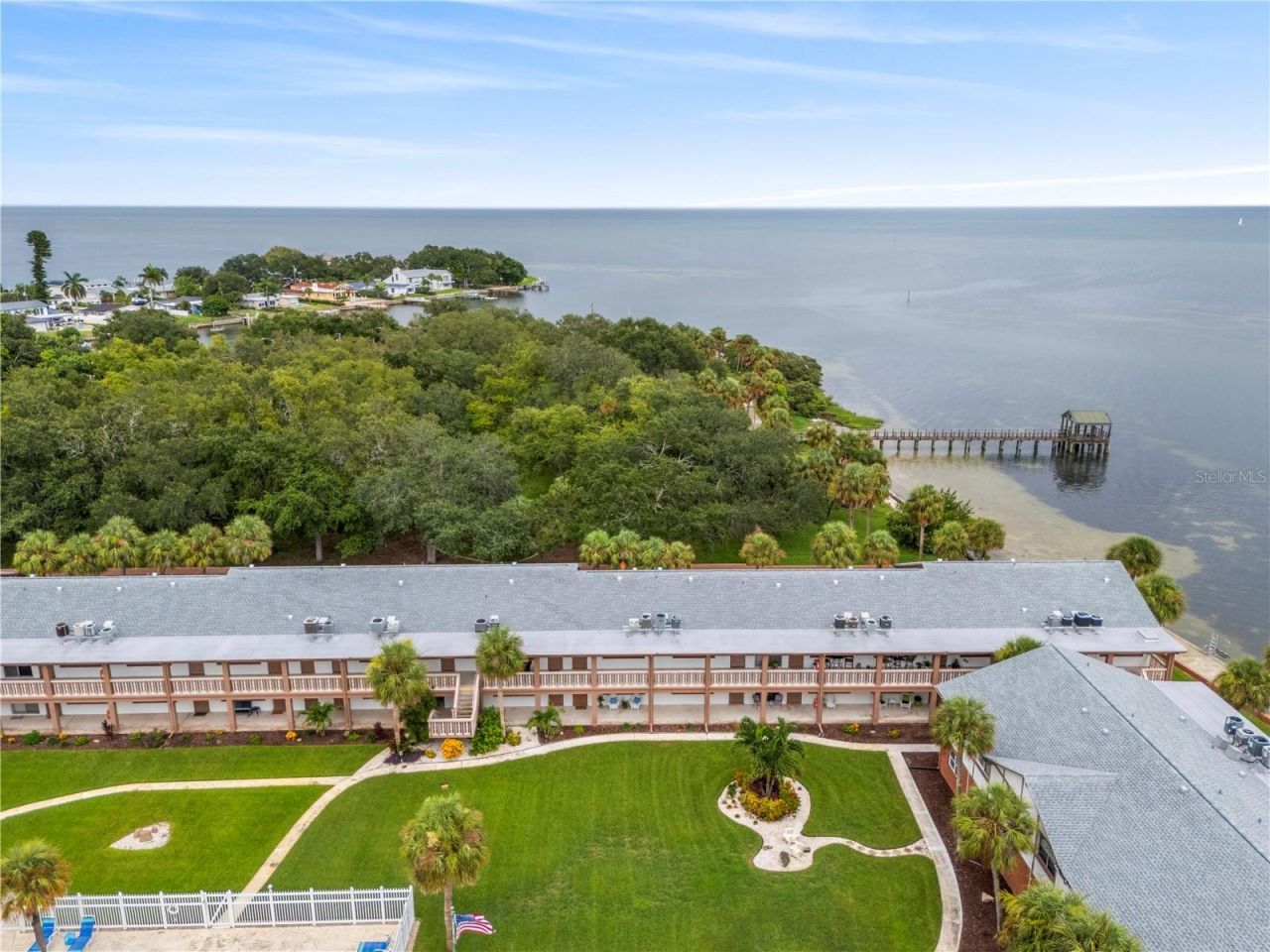 650 Pinellas Point Drive S, Unit 122, Saint Petersburg, FL 33705 Photo