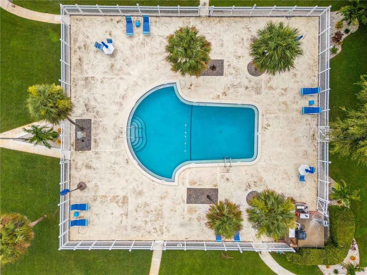 650 Pinellas Point Drive S, Unit 122, Saint Petersburg, FL 33705 Photo