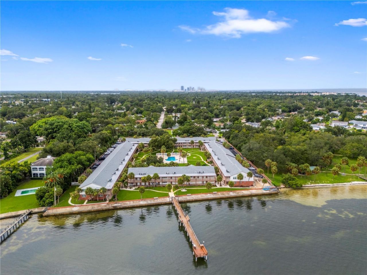 650 Pinellas Point Drive S, Unit 122, Saint Petersburg, FL 33705 Photo