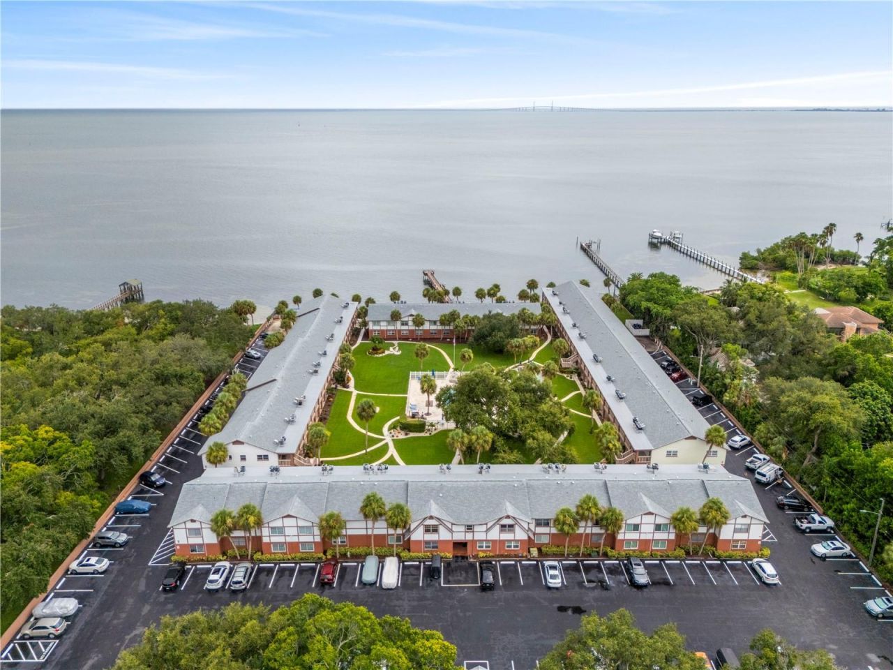 650 Pinellas Point Drive S, Unit 122, Saint Petersburg, FL 33705 Photo
