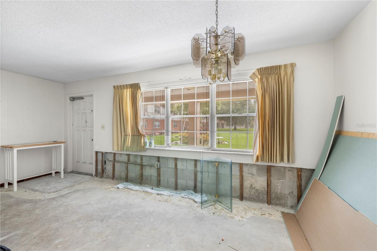 650 Pinellas Point Drive S, Unit 122, Saint Petersburg, FL 33705 Photo