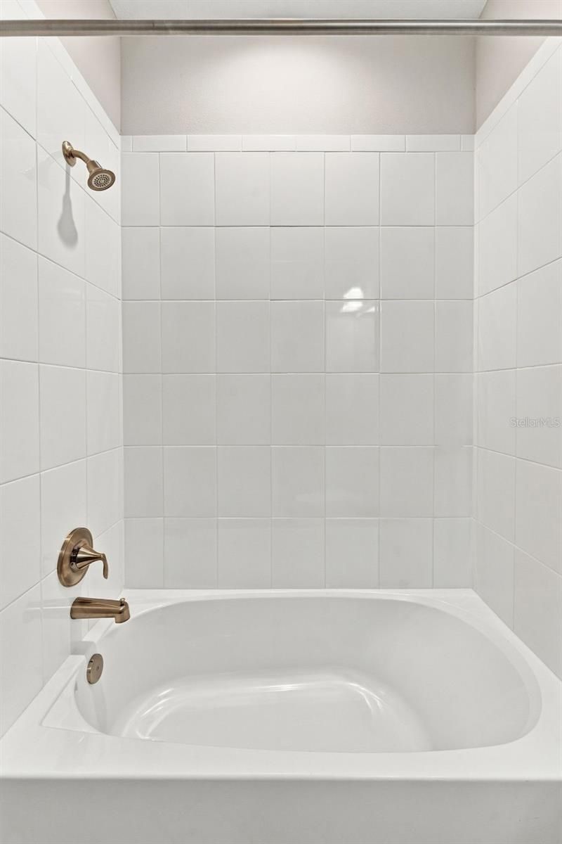 13249 Wildflower Meadow Drive, Riverview, FL 33579 Photo