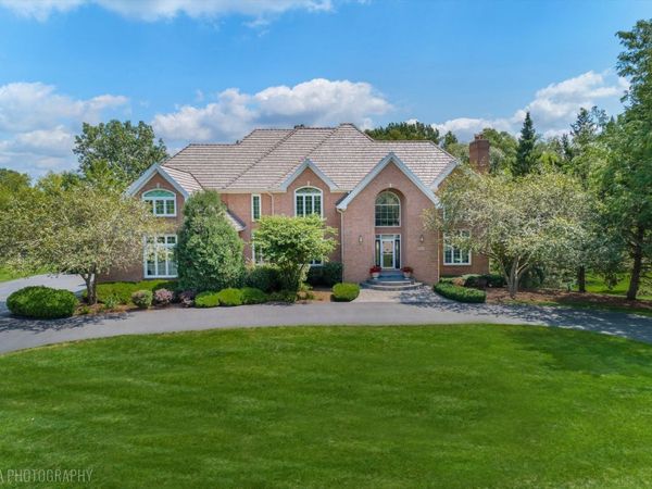 1500 Macalpin Circle , Inverness, IL 60010