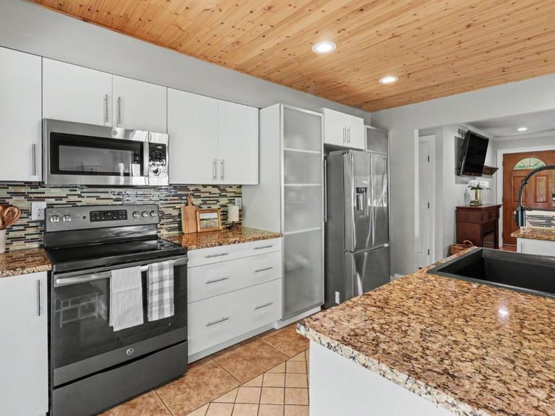 6030 Tridale Court, Cincinnati, OH 45230 Photo 10