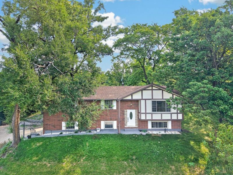 2700 Sonata Circle, Miami Township, OH 45449 Photo 2