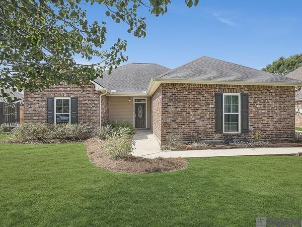 38199 Willow Lake East, Prairieville, LA 70769