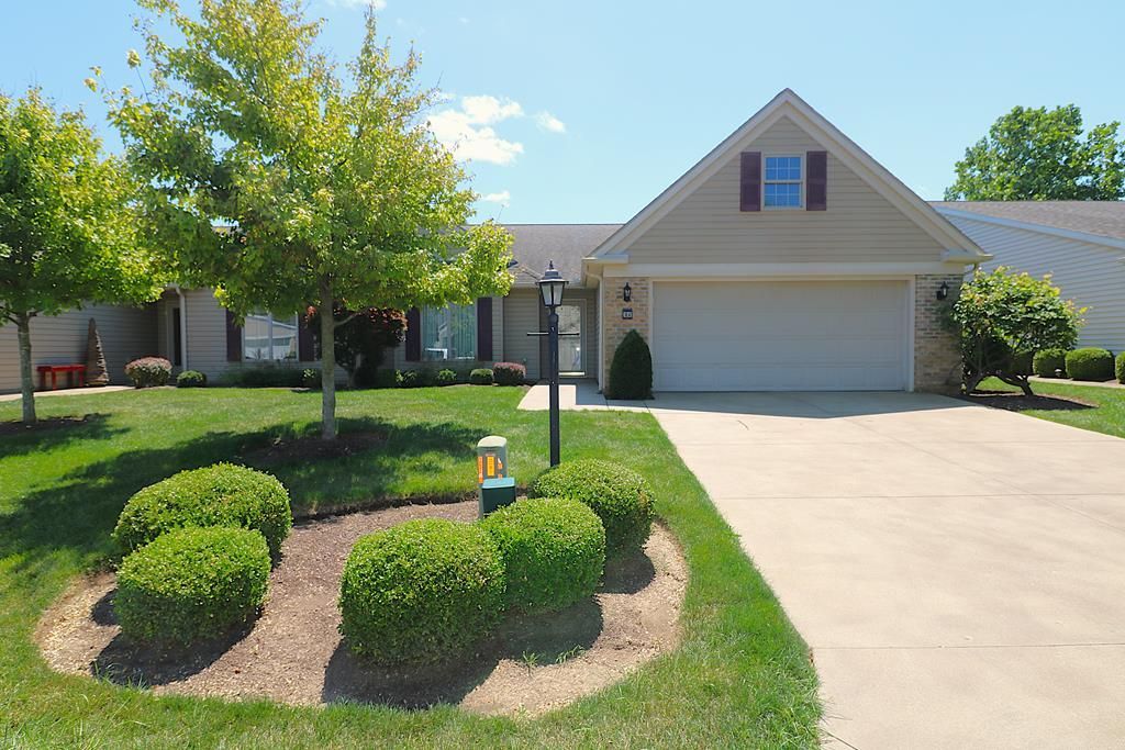 18 Falcon Crest Drive Unit A, Norwalk, OH 44857 Main Photo