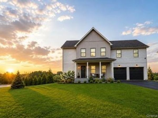 21 Wildwood Drive , Rock Tavern, NY 12575