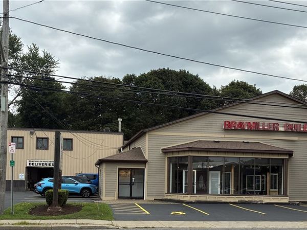 207 Lake Street , Hamburg, NY 14075