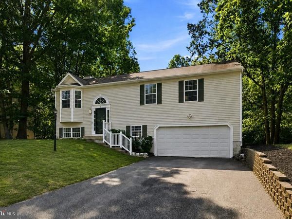 6 PLUMOSA DRIVE, FREDERICKSBURG, VA 22405