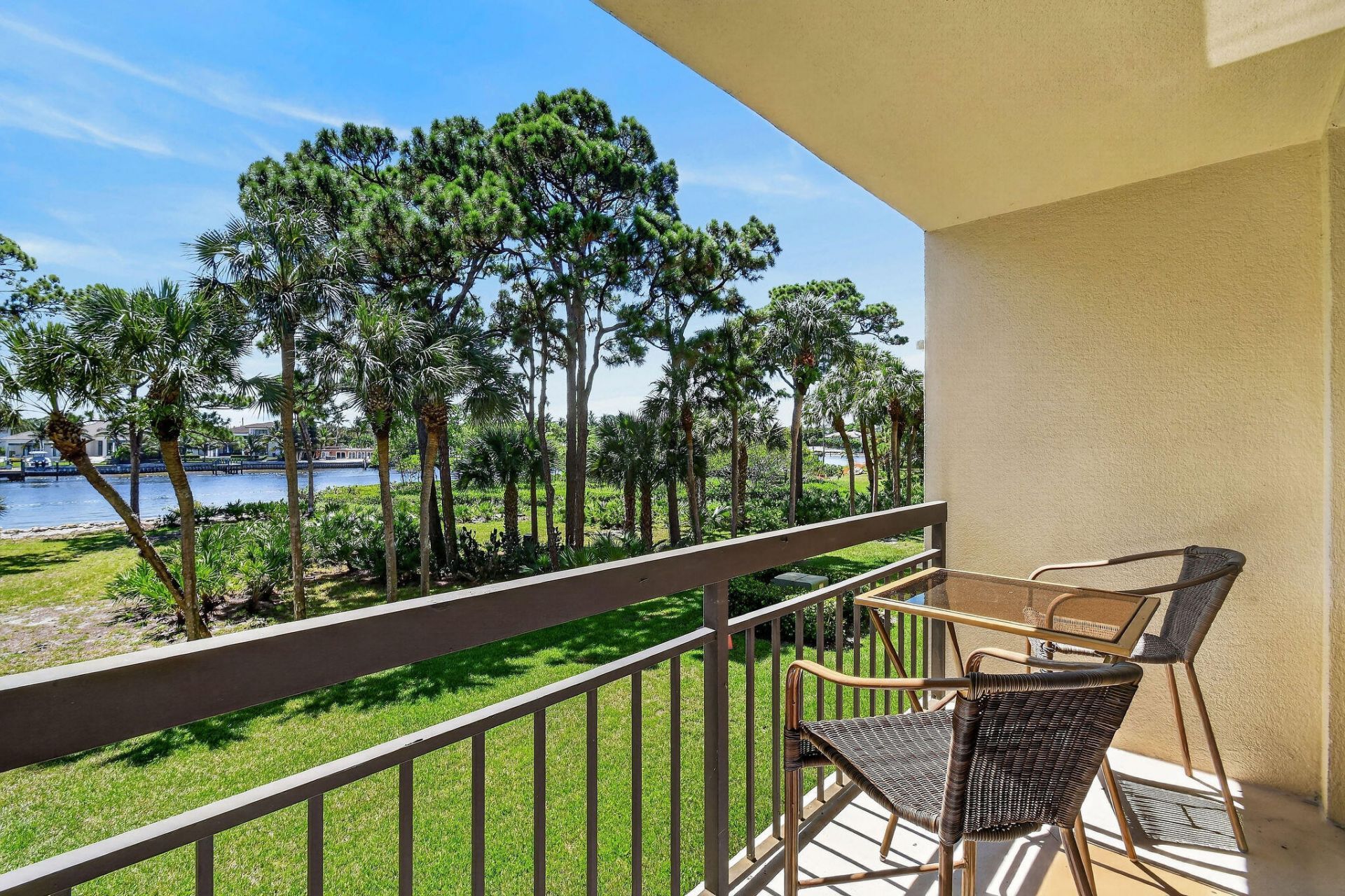2101 Marina Isle Way, Unit 202, Jupiter, FL 33477 Photo