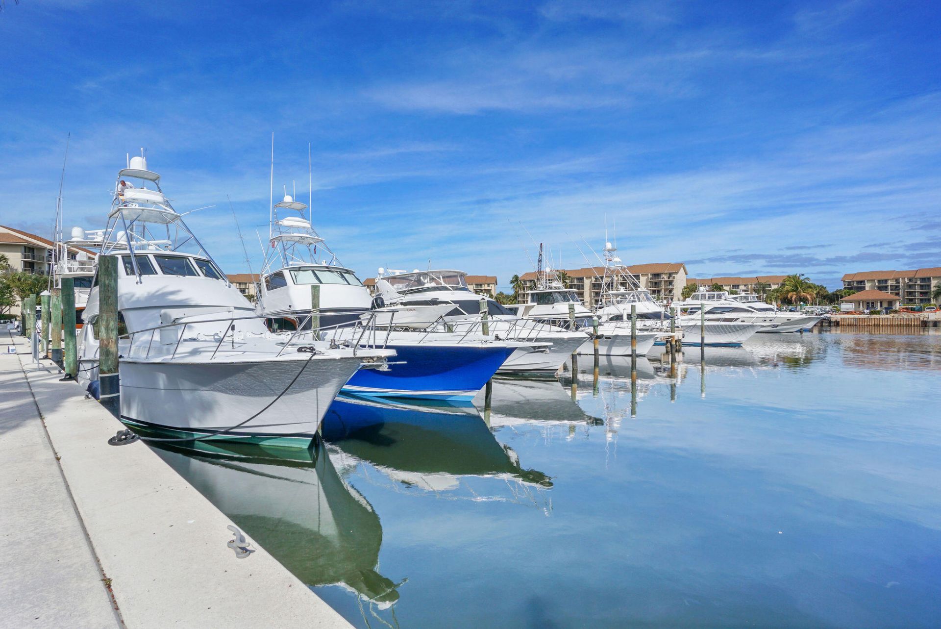 2101 Marina Isle Way, Unit 202, Jupiter, FL 33477 Photo