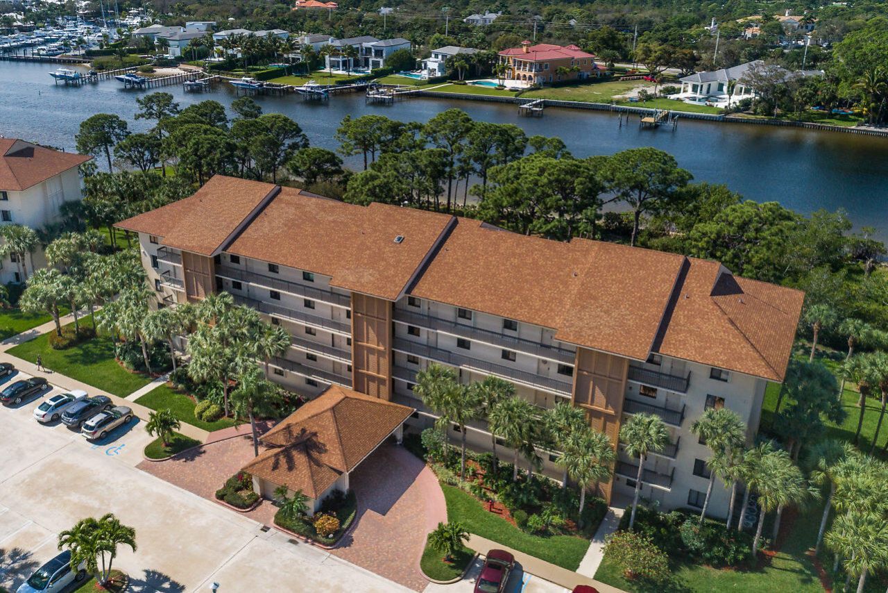 2101 Marina Isle Way, Unit 202, Jupiter, FL 33477 Photo