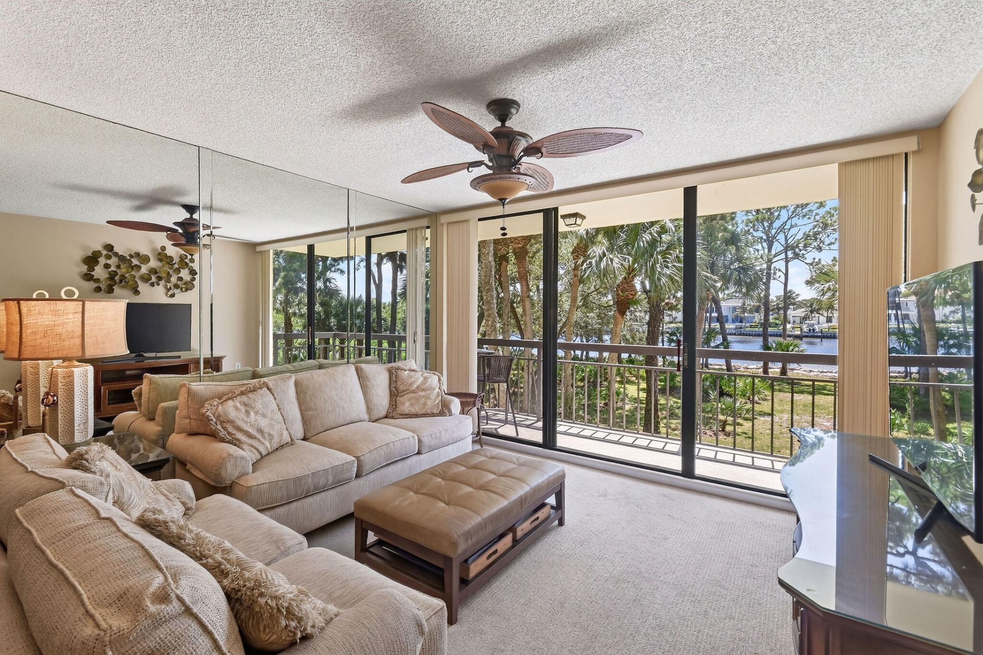 2101 Marina Isle Way, Unit 202, Jupiter, FL 33477 Photo