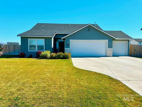 1690 SW Miner St, Mountain Home, ID 83647